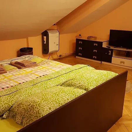 Appartement Studio Piata Sfatului - Braşov
